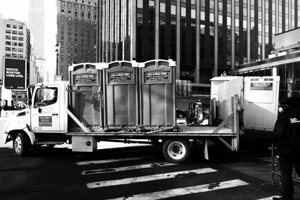 Best Emergency porta potty rental  in Lake Delton, WI